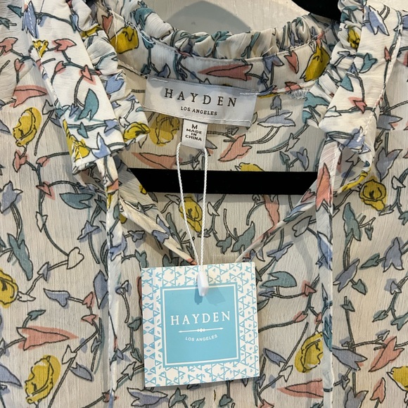 Hayden New York flutter sleeve floral print size medium - Picture 3 of 4